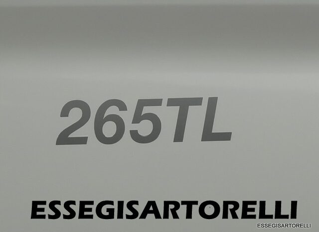 ROLLER TEAM KRONOS ADVANCE 265 TL 04/24 LETTO NAUTICO GARAGE E BASCULANTE CLIMA KM 11.241 pieno