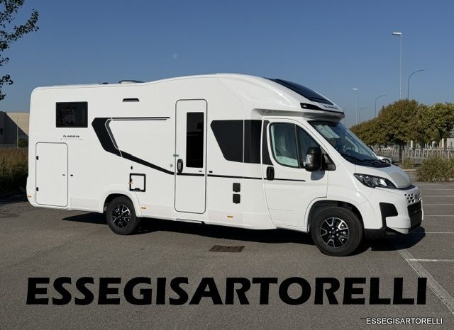 ADRIA NEW MATRIX SELECT M 670 SL 2027 GARAGE, LETTI GEMELLI, DOPPIO PAVIMENTO pieno