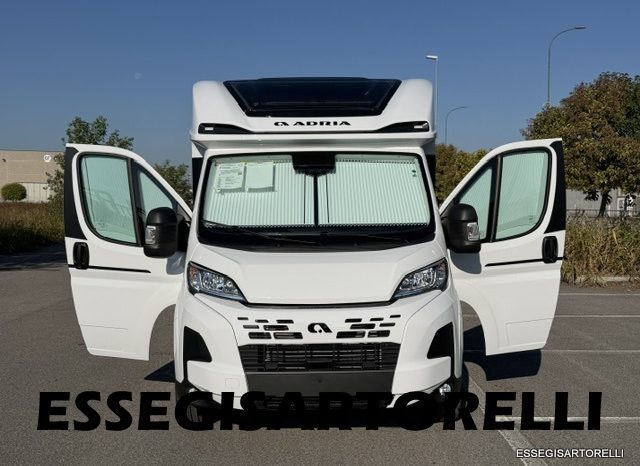 ADRIA NEW MATRIX SELECT M 670 SL 2027 GARAGE, LETTI GEMELLI, DOPPIO PAVIMENTO pieno
