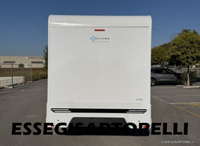 ADRIA NEW SUNLIVING COMFORT MY ’27 ADAS MANSARDATO GARAGE LETTI GEMELLI 5 POSTI pieno
