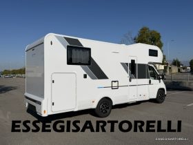 ADRIA NEW SUNLIVING COMFORT MY ’27 ADAS MANSARDATO GARAGE LETTI GEMELLI 5 POSTI