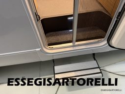 ADRIA NEW MATRIX SELECT M 670 SL 2027 GARAGE, LETTI GEMELLI, DOPPIO PAVIMENTO pieno