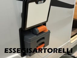 ADRIA NEW MATRIX SELECT M 670 SL 2027 GARAGE, LETTI GEMELLI, DOPPIO PAVIMENTO pieno