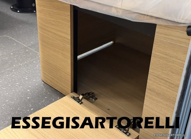 ADRIA NEW MATRIX SELECT M 670 SL 2027 GARAGE, LETTI GEMELLI, DOPPIO PAVIMENTO pieno