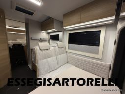 ADRIA NEW MATRIX SELECT M 670 SL 2027 GARAGE, LETTI GEMELLI, DOPPIO PAVIMENTO pieno