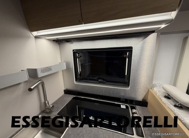 ADRIA NEW MATRIX SELECT M 670 SL 2027 GARAGE, LETTI GEMELLI, DOPPIO PAVIMENTO pieno