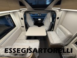 ADRIA NEW MATRIX SELECT M 670 SL 2027 GARAGE, LETTI GEMELLI, DOPPIO PAVIMENTO pieno
