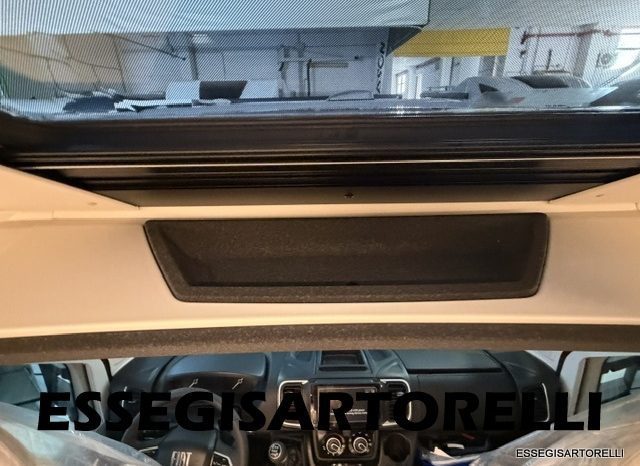 ADRIA NEW MATRIX SELECT M 670 SL 2027 GARAGE, LETTI GEMELLI, DOPPIO PAVIMENTO pieno