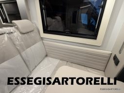 ADRIA NEW MATRIX SELECT M 670 SL 2027 GARAGE, LETTI GEMELLI, DOPPIO PAVIMENTO pieno