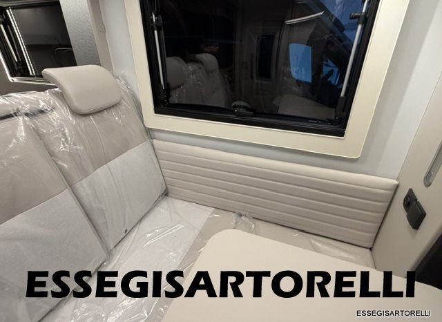 ADRIA NEW MATRIX SELECT M 670 SL 2027 GARAGE, LETTI GEMELLI, DOPPIO PAVIMENTO pieno