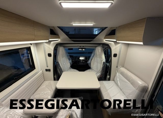ADRIA NEW MATRIX SELECT M 670 SL 2027 GARAGE, LETTI GEMELLI, DOPPIO PAVIMENTO pieno