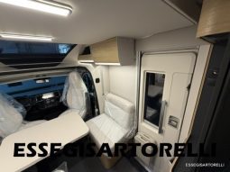 ADRIA NEW MATRIX SELECT M 670 SL 2027 GARAGE, LETTI GEMELLI, DOPPIO PAVIMENTO pieno