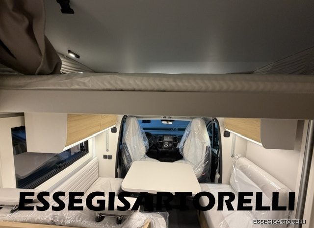 ADRIA NEW MATRIX SELECT M 670 SL 2027 GARAGE, LETTI GEMELLI, DOPPIO PAVIMENTO pieno