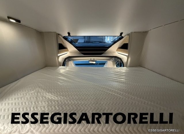 ADRIA NEW MATRIX SELECT M 670 SL 2027 GARAGE, LETTI GEMELLI, DOPPIO PAVIMENTO pieno