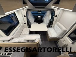 ADRIA NEW MATRIX SELECT M 670 SL 2027 GARAGE, LETTI GEMELLI, DOPPIO PAVIMENTO pieno