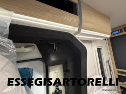 ADRIA NEW MATRIX SELECT M 670 SL 2027 GARAGE, LETTI GEMELLI, DOPPIO PAVIMENTO pieno