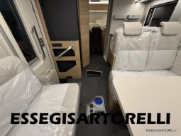 ADRIA NEW MATRIX SELECT M 670 SL 2027 GARAGE, LETTI GEMELLI, DOPPIO PAVIMENTO pieno