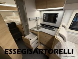 ADRIA NEW MATRIX SELECT M 670 SL 2027 GARAGE, LETTI GEMELLI, DOPPIO PAVIMENTO pieno