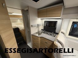 ADRIA NEW MATRIX SELECT M 670 SL 2027 GARAGE, LETTI GEMELLI, DOPPIO PAVIMENTO pieno