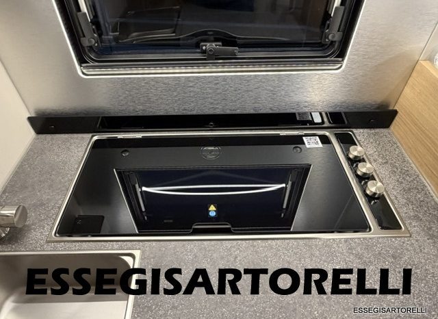 ADRIA NEW MATRIX SELECT M 670 SL 2027 GARAGE, LETTI GEMELLI, DOPPIO PAVIMENTO pieno