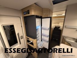 ADRIA NEW MATRIX SELECT M 670 SL 2027 GARAGE, LETTI GEMELLI, DOPPIO PAVIMENTO pieno