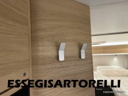 ADRIA NEW MATRIX SELECT M 670 SL 2027 GARAGE, LETTI GEMELLI, DOPPIO PAVIMENTO pieno