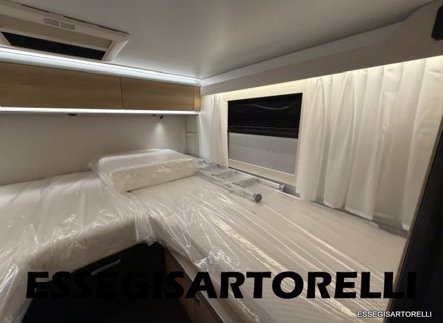 ADRIA NEW MATRIX SELECT M 670 SL 2027 GARAGE, LETTI GEMELLI, DOPPIO PAVIMENTO pieno