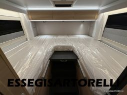 ADRIA NEW MATRIX SELECT M 670 SL 2027 GARAGE, LETTI GEMELLI, DOPPIO PAVIMENTO pieno