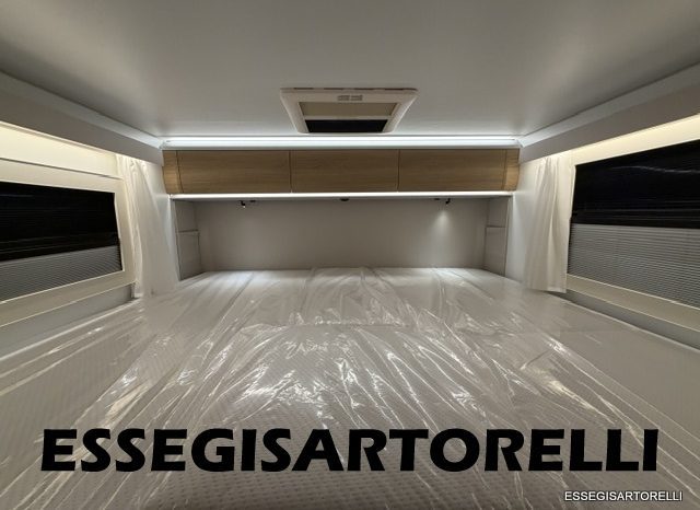 ADRIA NEW MATRIX SELECT M 670 SL 2027 GARAGE, LETTI GEMELLI, DOPPIO PAVIMENTO pieno