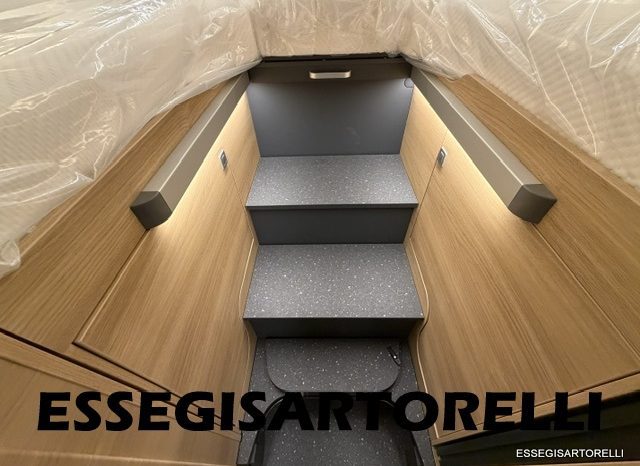 ADRIA NEW MATRIX SELECT M 670 SL 2027 GARAGE, LETTI GEMELLI, DOPPIO PAVIMENTO pieno