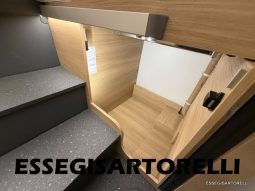 ADRIA NEW MATRIX SELECT M 670 SL 2027 GARAGE, LETTI GEMELLI, DOPPIO PAVIMENTO pieno
