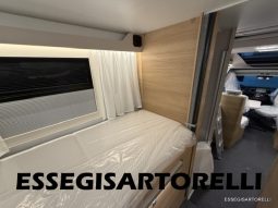ADRIA NEW MATRIX SELECT M 670 SL 2027 GARAGE, LETTI GEMELLI, DOPPIO PAVIMENTO pieno