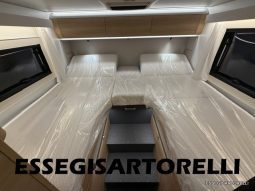ADRIA NEW MATRIX SELECT M 670 SL 2027 GARAGE, LETTI GEMELLI, DOPPIO PAVIMENTO pieno