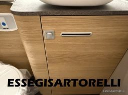 ADRIA NEW MATRIX SELECT M 670 SL 2027 GARAGE, LETTI GEMELLI, DOPPIO PAVIMENTO pieno