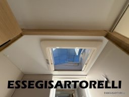 ADRIA NEW MATRIX SELECT M 670 SL 2027 GARAGE, LETTI GEMELLI, DOPPIO PAVIMENTO pieno