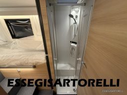 ADRIA NEW MATRIX SELECT M 670 SL 2027 GARAGE, LETTI GEMELLI, DOPPIO PAVIMENTO pieno