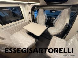 ADRIA NEW MATRIX SELECT M 670 SL 2027 GARAGE, LETTI GEMELLI, DOPPIO PAVIMENTO pieno