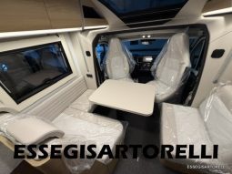 ADRIA NEW MATRIX SELECT M 670 SL 2027 GARAGE, LETTI GEMELLI, DOPPIO PAVIMENTO pieno