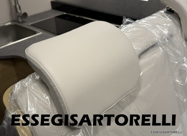 ADRIA NEW MATRIX SELECT M 670 SL 2027 GARAGE, LETTI GEMELLI, DOPPIO PAVIMENTO pieno