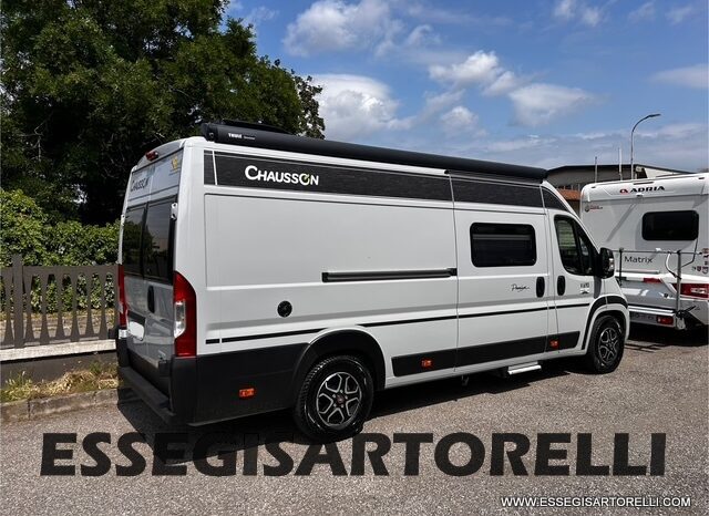 OCCASIONE : CHAUSSON PREMIUM V 690 160 CV AUTOMATICO 2023 FULL km 9.618 DOPPIO CLIMA pieno