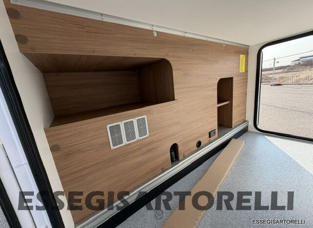 CHAUSSON NEW TITANIUM LINE 777 2027 AUTOMATICO 165 CV POWER LETTI GEMELLI GARAGE E BASCULANTE pieno