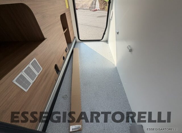 CHAUSSON NEW TITANIUM LINE 777 2027 AUTOMATICO 165 CV POWER LETTI GEMELLI GARAGE E BASCULANTE pieno