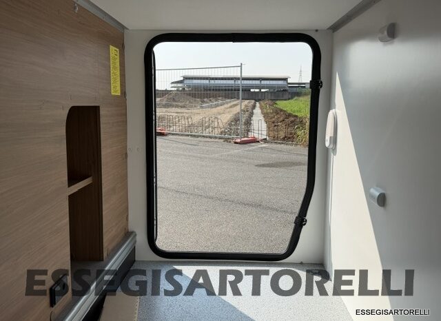 CHAUSSON NEW TITANIUM LINE 777 2027 AUTOMATICO 165 CV POWER LETTI GEMELLI GARAGE E BASCULANTE pieno
