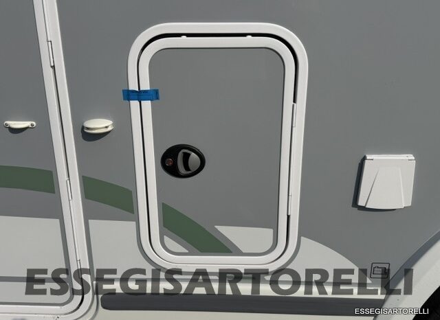 CHAUSSON NEW TITANIUM LINE 777 2027 AUTOMATICO 165 CV POWER LETTI GEMELLI GARAGE E BASCULANTE pieno