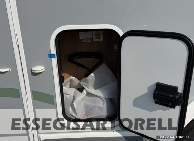 CHAUSSON NEW TITANIUM LINE 777 2027 AUTOMATICO 165 CV POWER LETTI GEMELLI GARAGE E BASCULANTE pieno