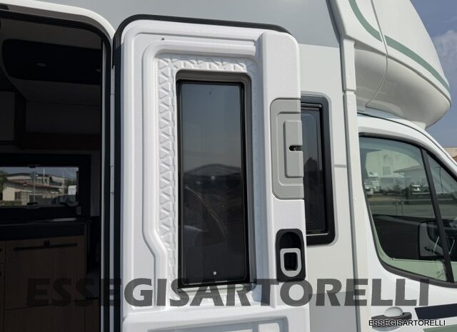 CHAUSSON NEW TITANIUM LINE 777 2027 AUTOMATICO 165 CV POWER LETTI GEMELLI GARAGE E BASCULANTE pieno