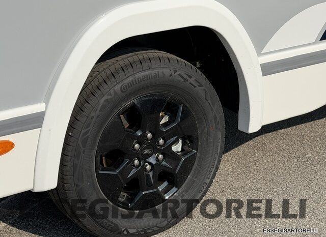 CHAUSSON NEW TITANIUM LINE 777 2027 AUTOMATICO 165 CV POWER LETTI GEMELLI GARAGE E BASCULANTE pieno