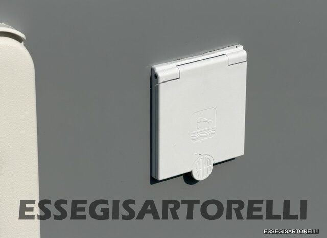 CHAUSSON NEW TITANIUM LINE 777 2027 AUTOMATICO 165 CV POWER LETTI GEMELLI GARAGE E BASCULANTE pieno