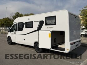 ADRIA NEW COMPACT DL SELECT 2027 LETTI GEMELLI E GARAGE 699 CM