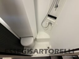 ADRIA NEW COMPACT DL SELECT 2027 LETTI GEMELLI E GARAGE 699 CM pieno